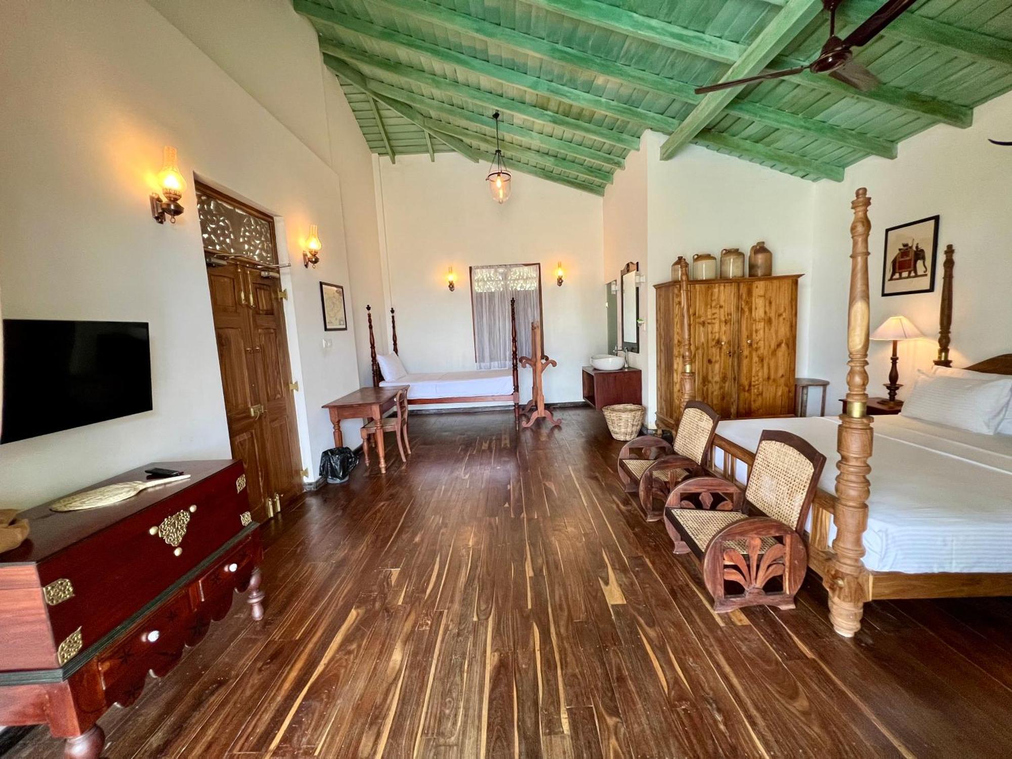 Villa Seven Faces-Luxury Escape,Stunning Views With Private Pool For A Couple Or Family! Galle Eksteriør bilde